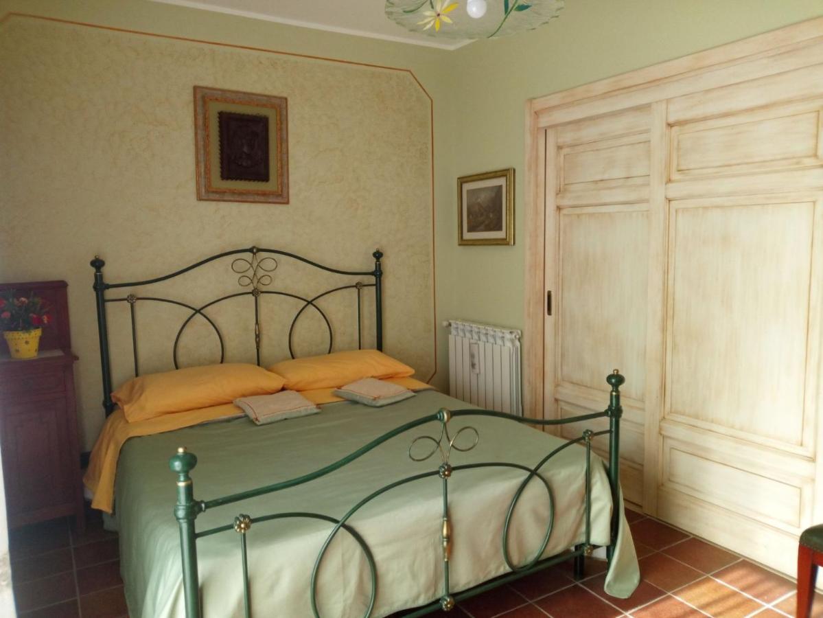 B&B Villa Carmen SantʼAlessio Siculo 外观 照片