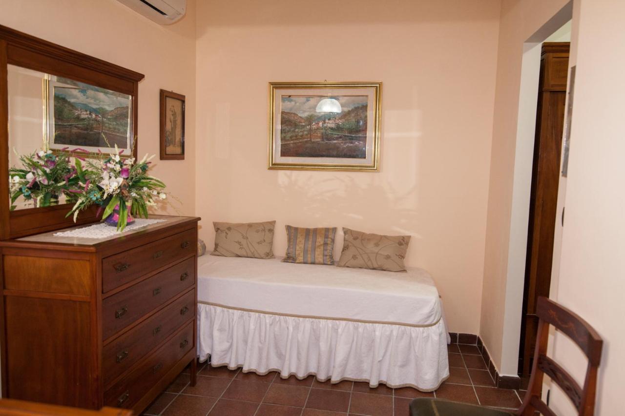 B&B Villa Carmen SantʼAlessio Siculo 外观 照片