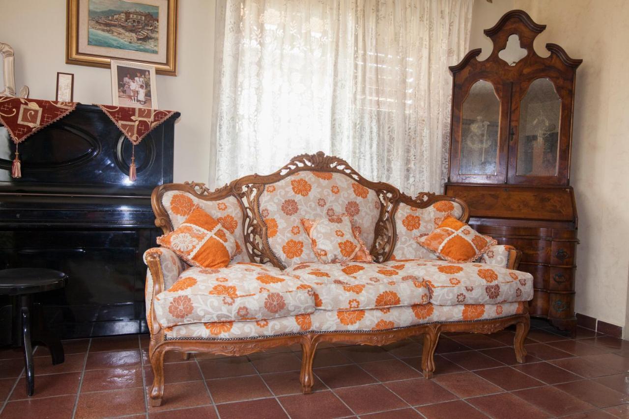 B&B Villa Carmen SantʼAlessio Siculo 外观 照片